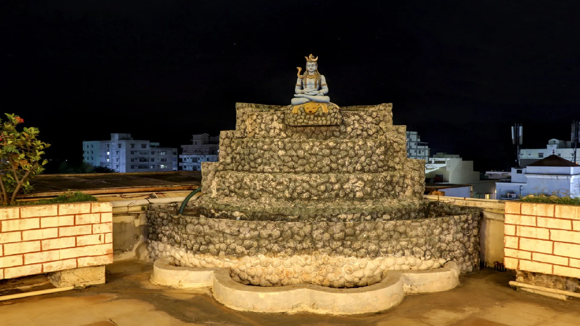 Prasanthi Nilayam ashram